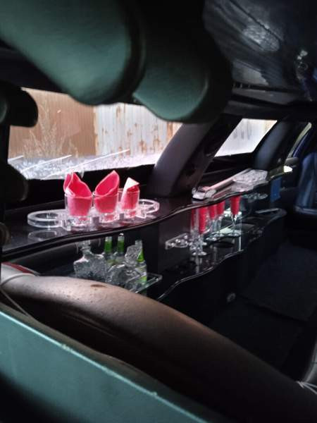 Lincoln Town Car Ювяскюля - изображение 7