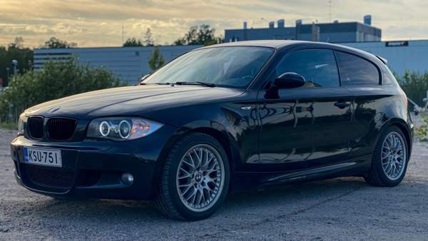 BMW 120 Espoo - valokuva 2