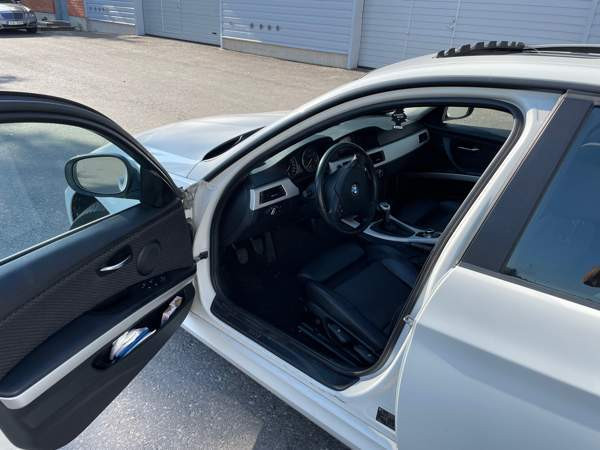 BMW 320 Oulu - valokuva 5