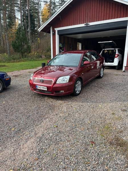 Toyota Avensis Espoo - valokuva 4