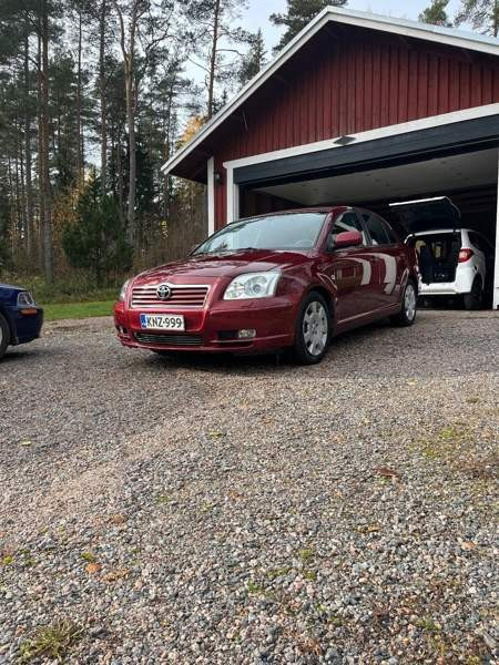 Toyota Avensis Espoo - valokuva 5