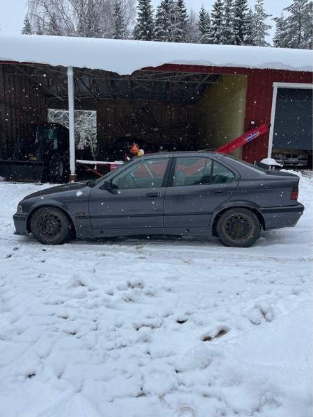 BMW 316 Asikkala - изображение 8