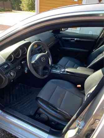 Mercedes-Benz C Ugleural'skiy