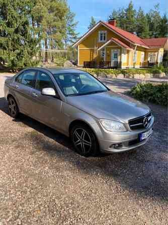 Mercedes-Benz C Ugleural'skiy
