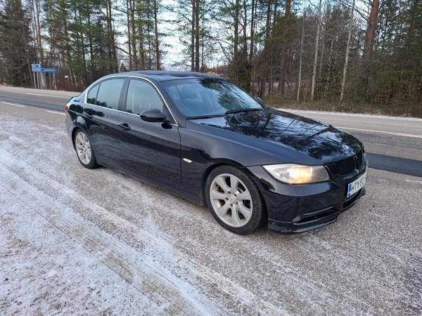 BMW 330 Kuhmo - valokuva 1