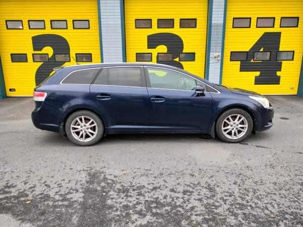 Toyota Avensis Pälkäne - photo 2