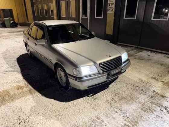 Mercedes-Benz C Рованиеми