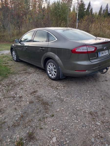 Ford Mondeo Joensuu - valokuva 5