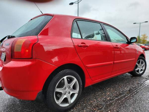 Toyota Corolla Espoo - valokuva 3