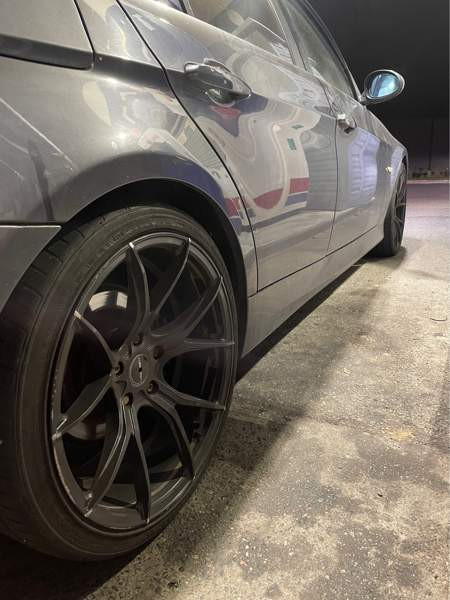 BMW 320 Turtkul - valokuva 4