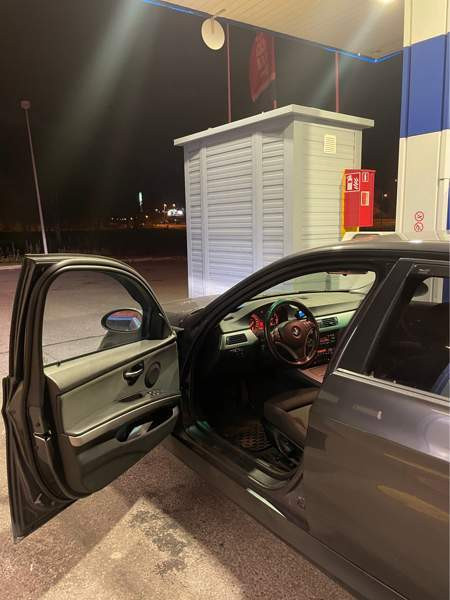 BMW 320 Turtkul - valokuva 2