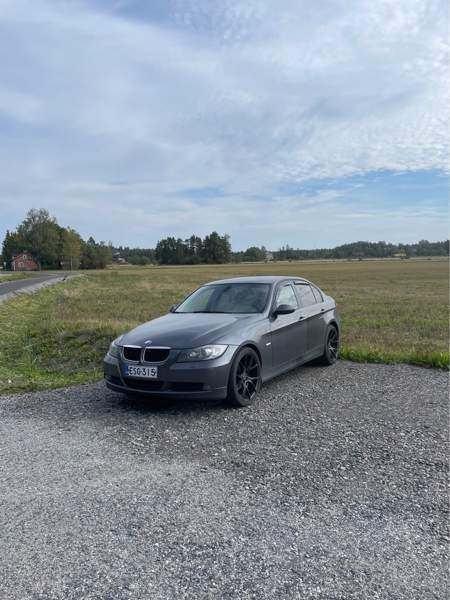 BMW 320 Turtkul - valokuva 3