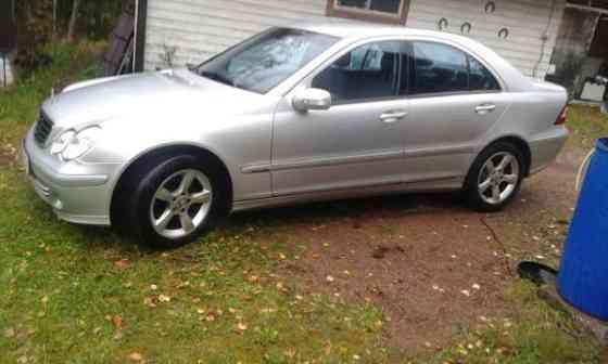 Mercedes-Benz C Хамина