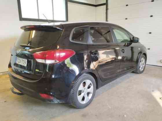 Kia Carens Kannus