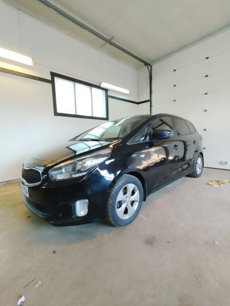 Kia Carens Kannus - valokuva 6
