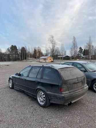 BMW 325 Kivijärvi