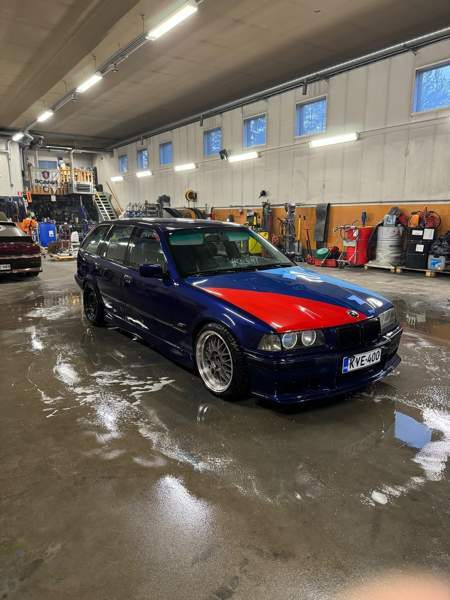 BMW 320 Lapinlahti - valokuva 2