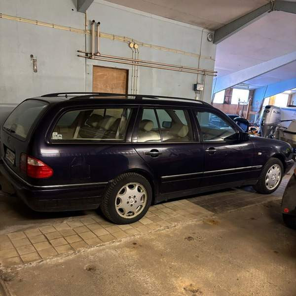 Mercedes-Benz E Veteli – foto 4