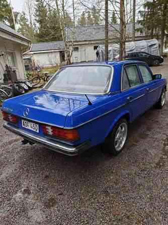 Mercedes-Benz 200 Nousiainen