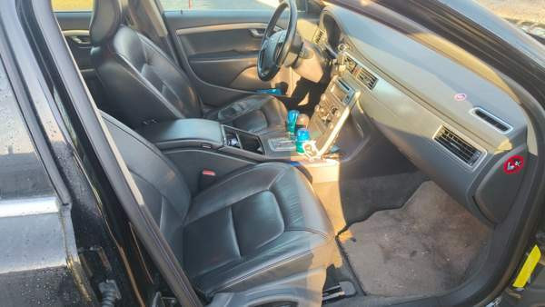 Volvo V70 Iisalmi - valokuva 3