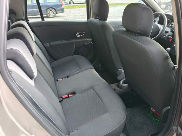 Renault Clio Jyväskylä - valokuva 6