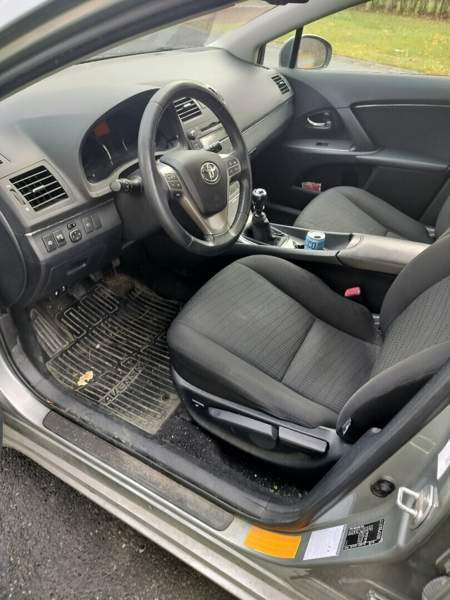 Toyota Avensis Оулу - изображение 6