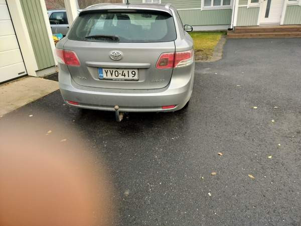 Toyota Avensis Оулу - изображение 3