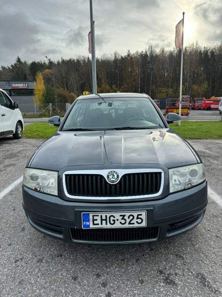 Skoda Superb Sredneuralsk - valokuva 3