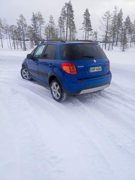 Suzuki SX4 Kuusamo - photo 2