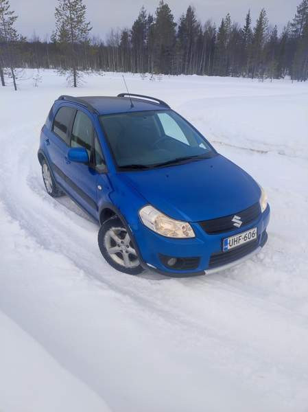 Suzuki SX4 Kuusamo - photo 4