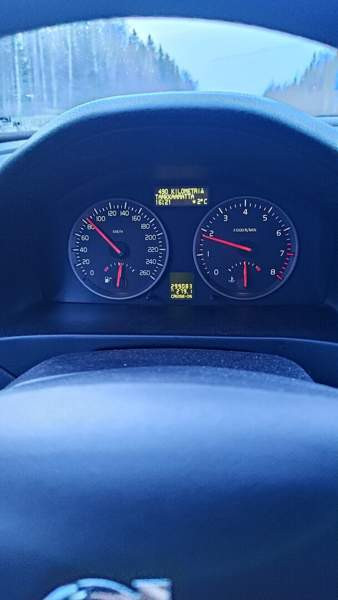 Volvo S40 Kalvola - valokuva 8