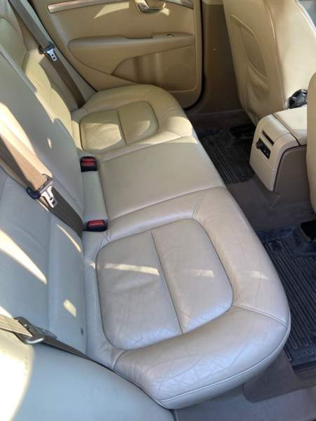 Volvo V70 Лон-ле-Сонье - изображение 6