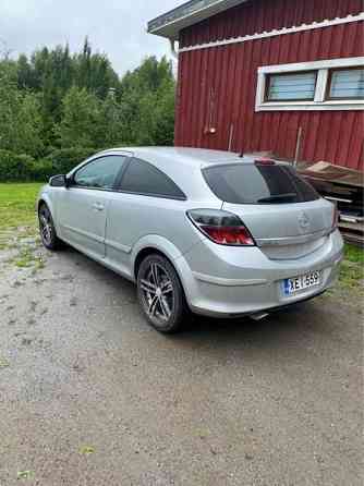 Opel Astra Nokia
