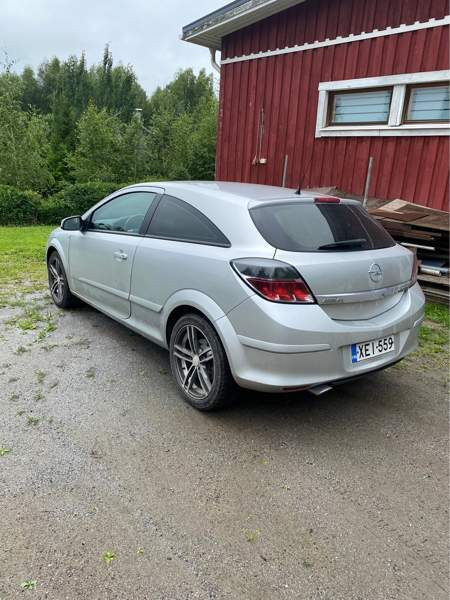 Opel Astra Нокиа - изображение 3