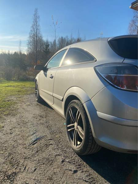 Opel Astra Нокиа - изображение 5