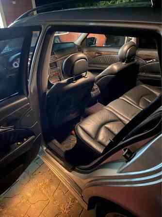 Mercedes-Benz E Liperi