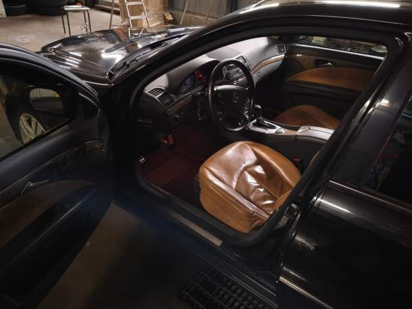 Mercedes-Benz E Торнио - изображение 7