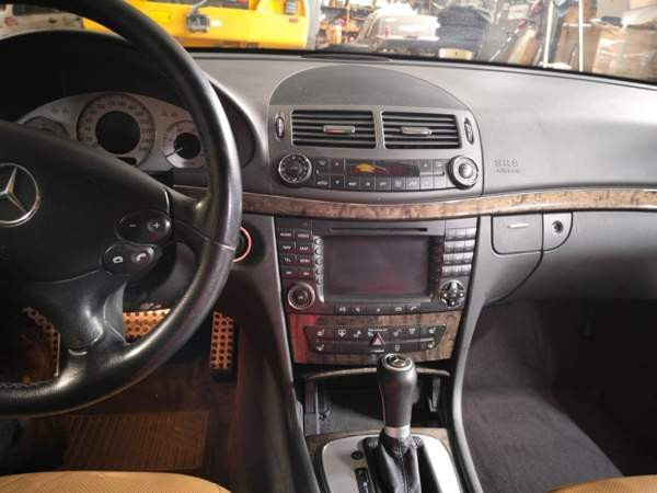 Mercedes-Benz E Торнио - изображение 8