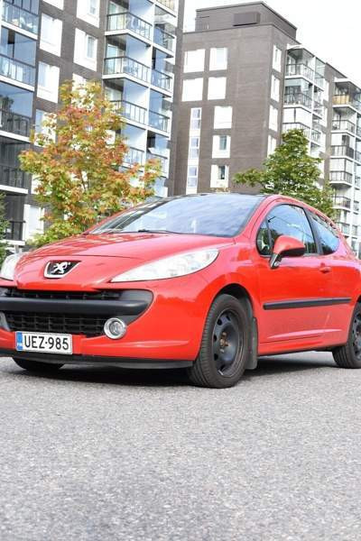 Peugeot 207 Эспоо - изображение 1