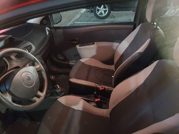 Renault Clio Йоэнсуу - изображение 5