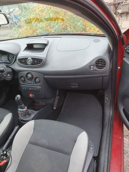 Renault Clio Йоэнсуу - изображение 7