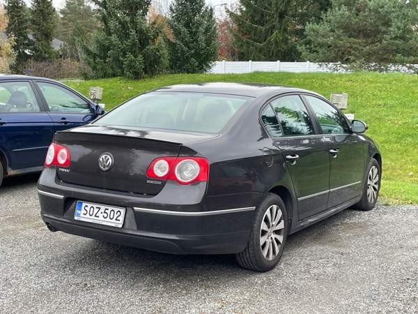 Volkswagen Passat Каарина - изображение 3