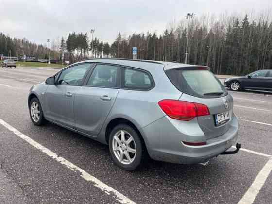 Opel Astra Vantaa
