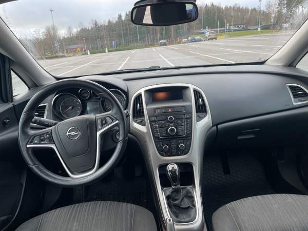 Opel Astra Vantaa - photo 7