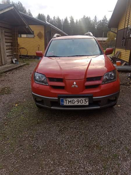 Mitsubishi Outlander Lodeynoye Pole – foto 1