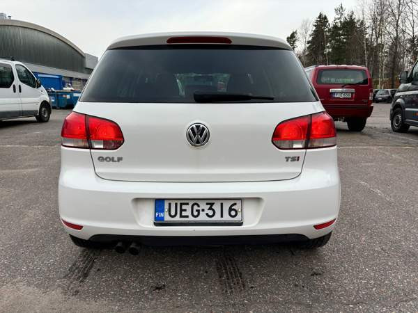 Volkswagen Golf Helsinki - valokuva 6