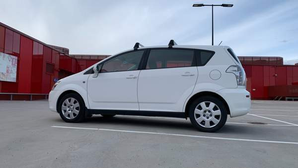 Toyota Corolla Verso Helsinki - изображение 4