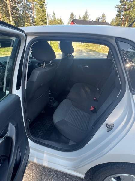 Volkswagen Polo Kittilä - photo 7