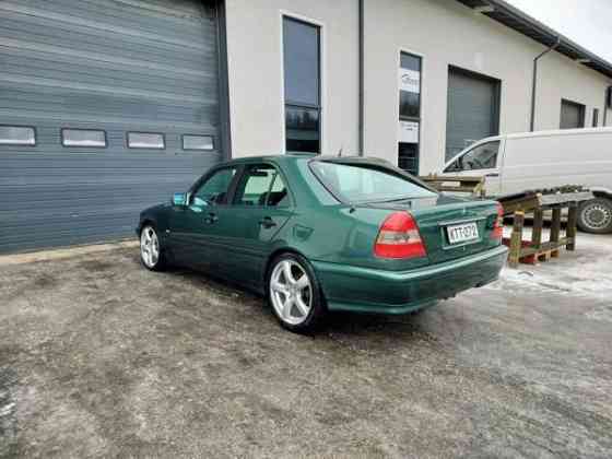 Mercedes-Benz C Тампере