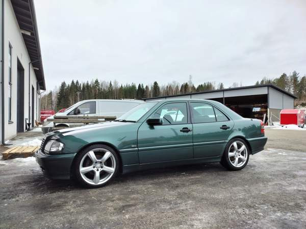 Mercedes-Benz C Tampere – foto 1